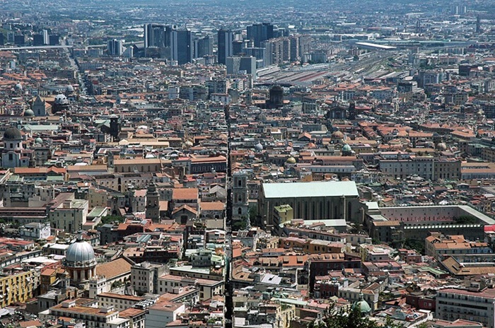 Spaccanapoli